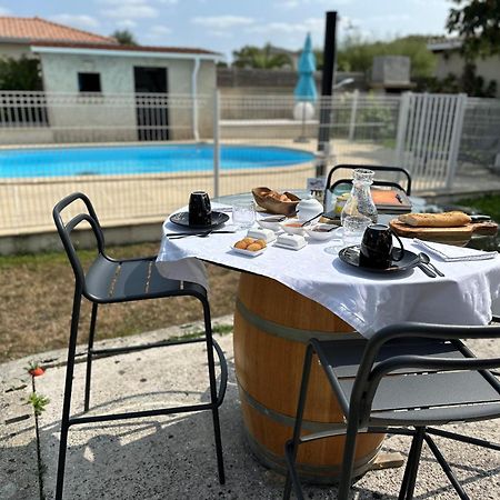 Le Mas Des Anges Soussans Eksteriør billede